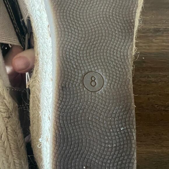 Earth Spirit Woman’s Espadrille Slingback Gold Metallic Wedge Sandals- Size 8 - Picture 7 of 10